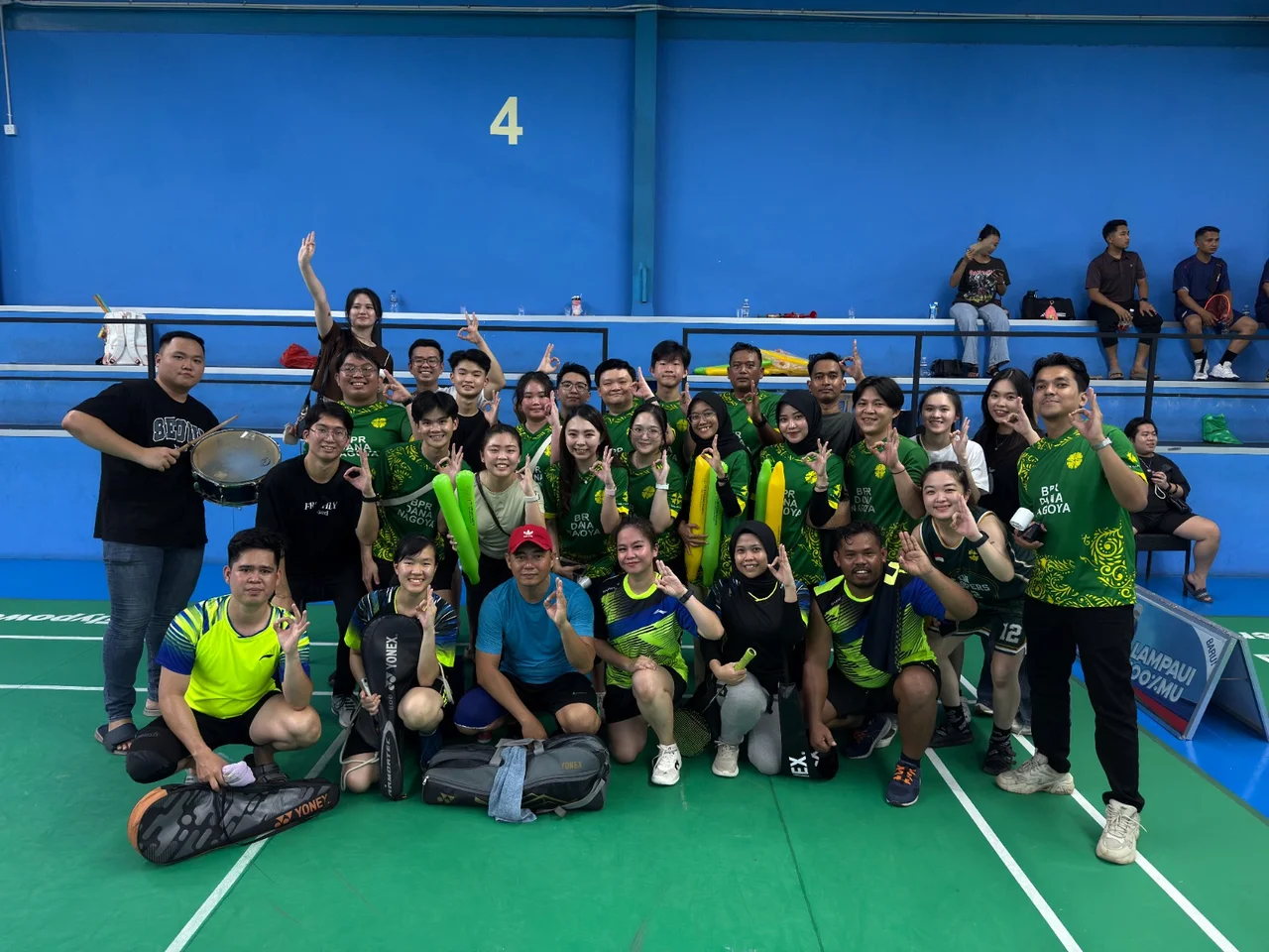 Foto : Karyawan BPR Dana Nagoya dalam kegiatan POR Perbarindo Kepri VIII 2026.&nbsp;
